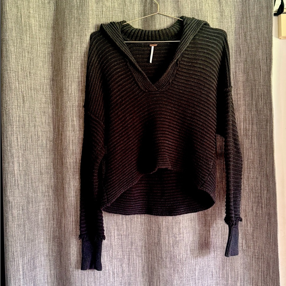 Free People Black V-Neck Sweater